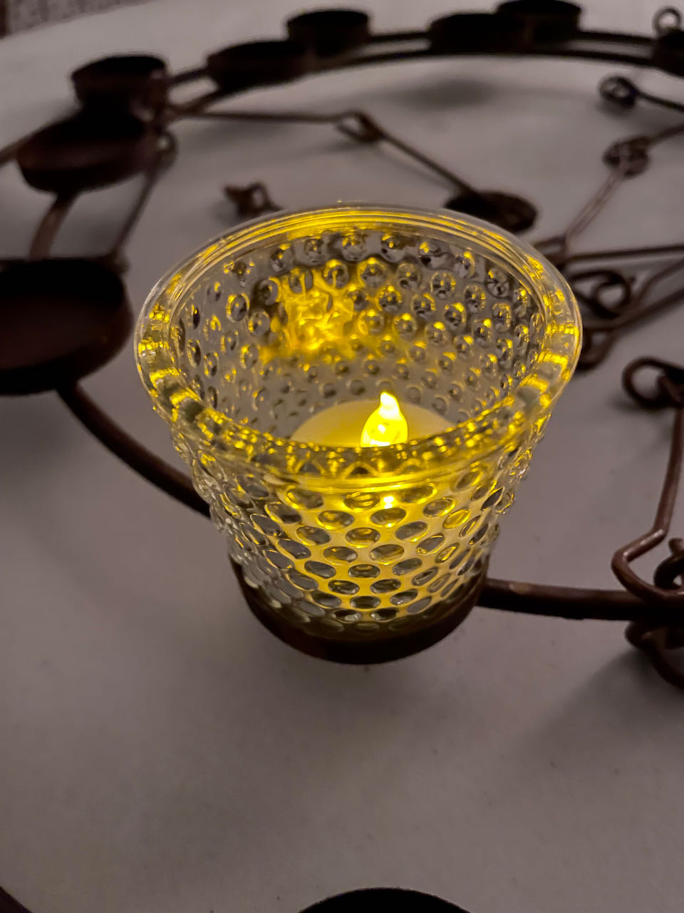 Double-Tier Clear Glass Tea Light Chanderlier