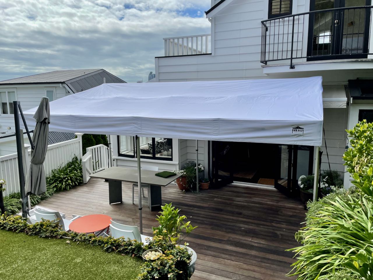 5.7x2.7m KNE Awning Canopy (Sloped Roof)