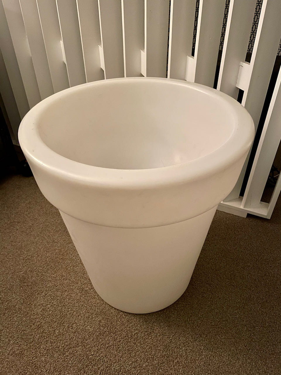 LED Glow Ice Bucket / Plant Pot Hire
