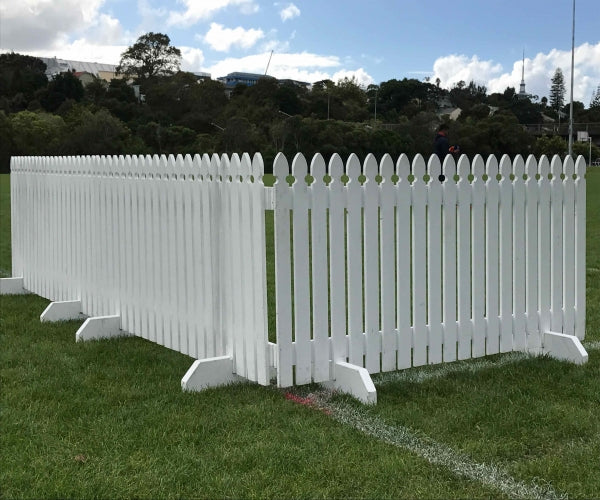 2m White Wooden Picket Fencing - L:2m / H: 900