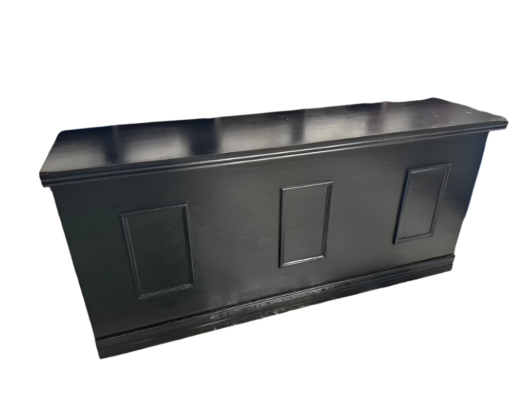 Classic Black Bar