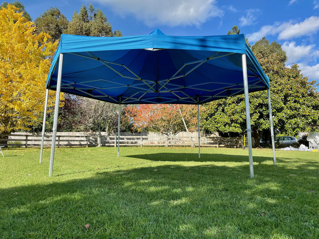 3x3x3m Hexagon Marquee = 24m2