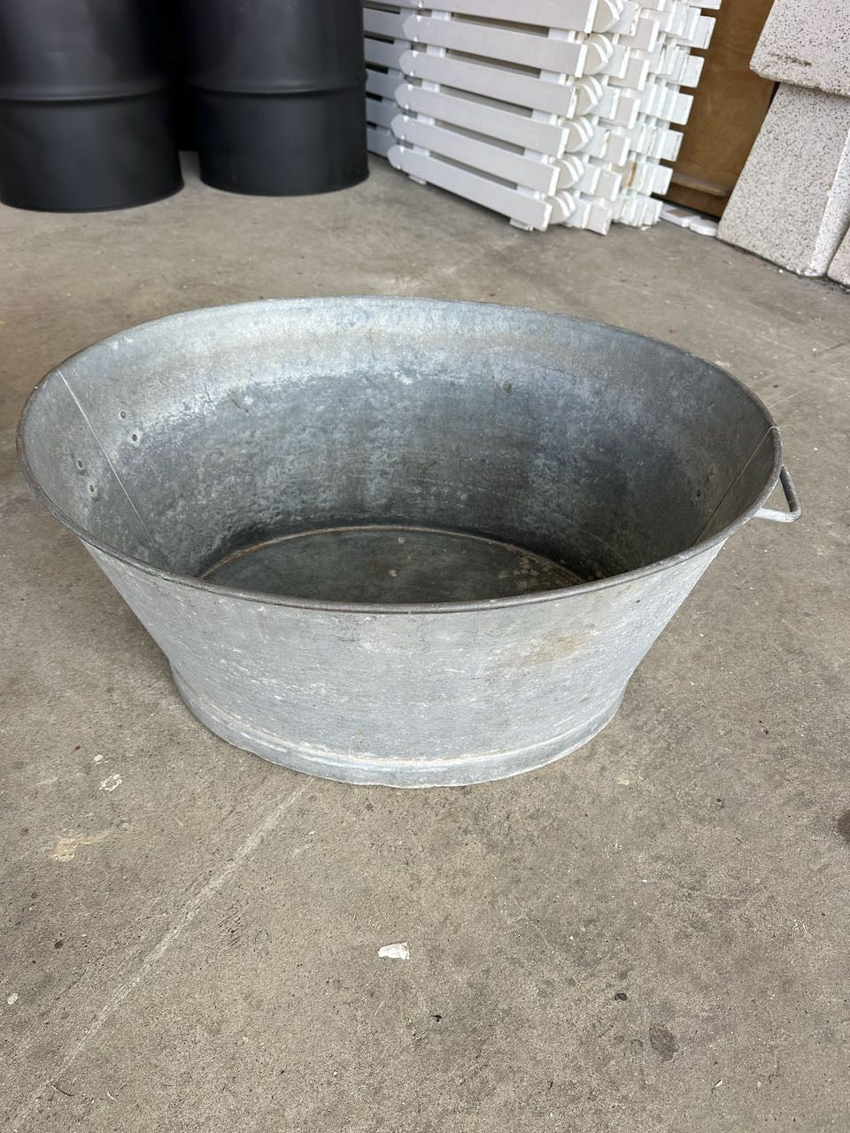 Galvanised Steel Bottle / Ice Bins