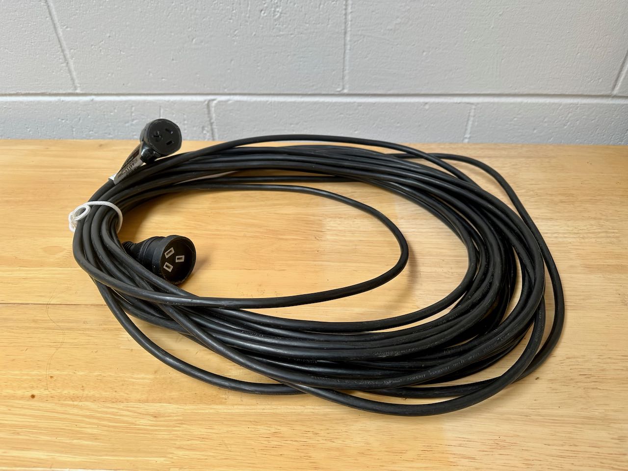 Extension / Power Lead Hire