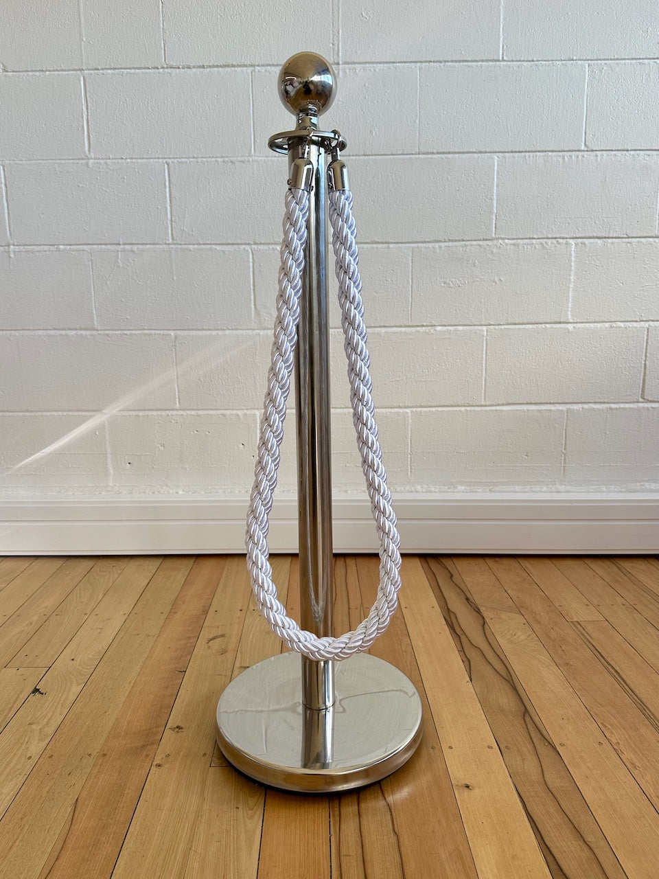 Stanchion Set Hire (Includes: 2 x Stanchion Poles / 1 x Barrier Rope)