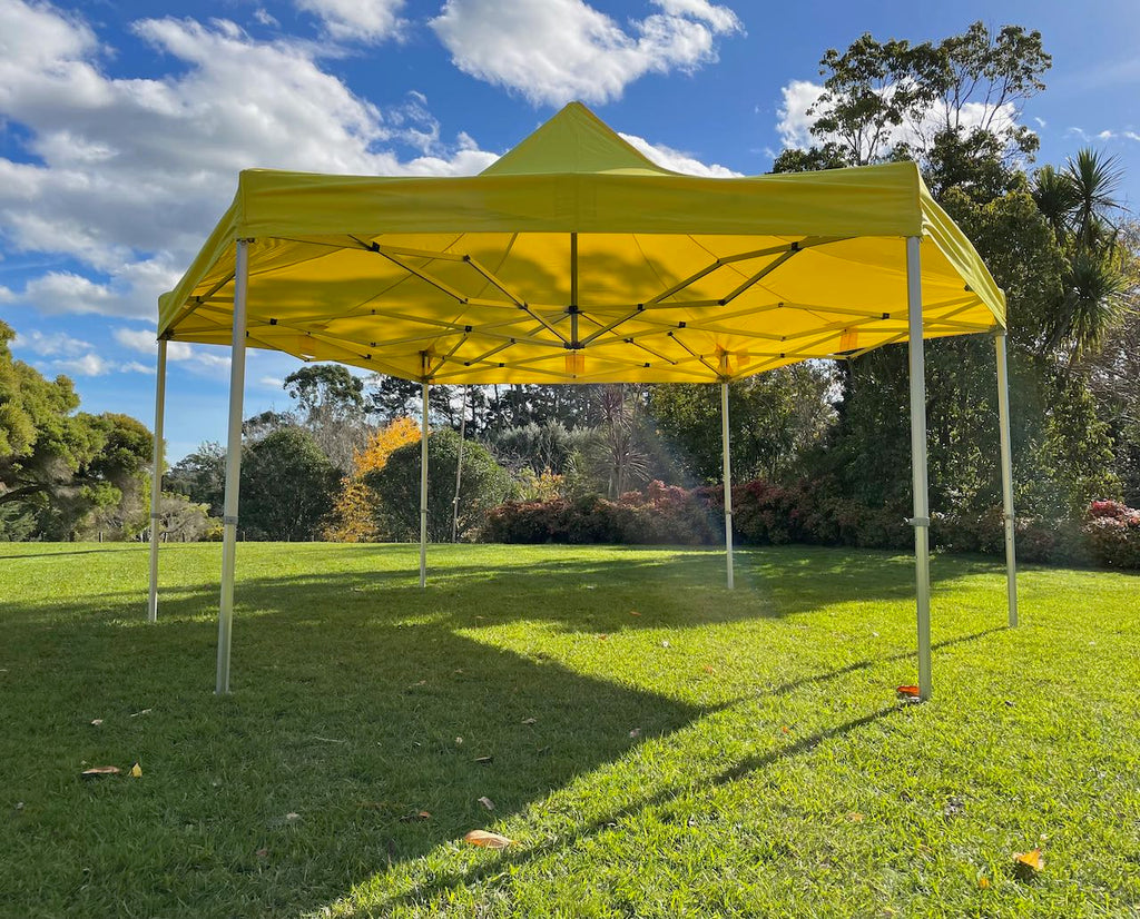 2.5x2.5x2.5m Hexagon Marquee = 16m2