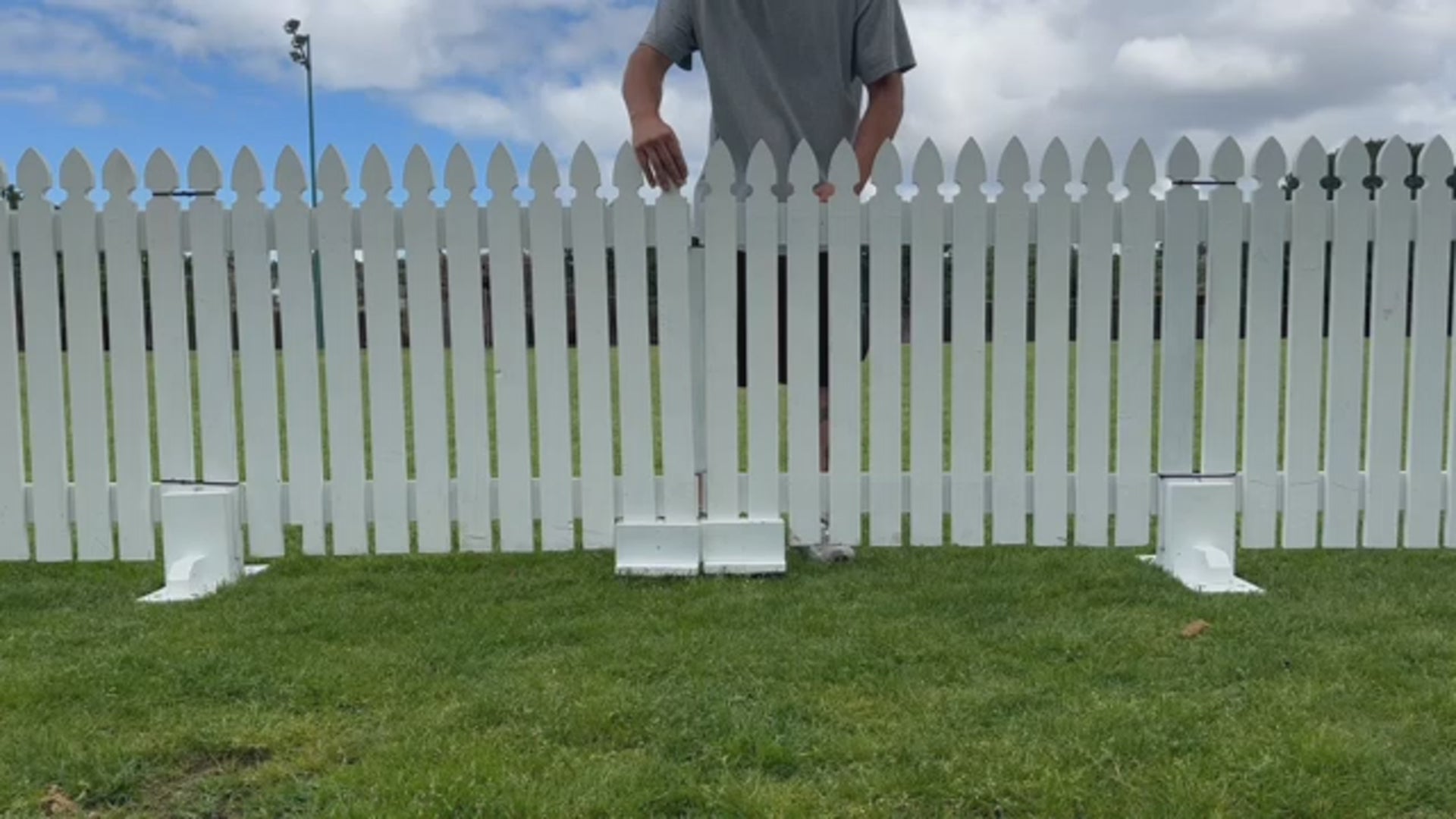 2m White Wooden Picket Gate