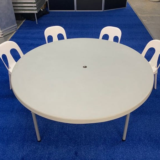 1.8m Round Table