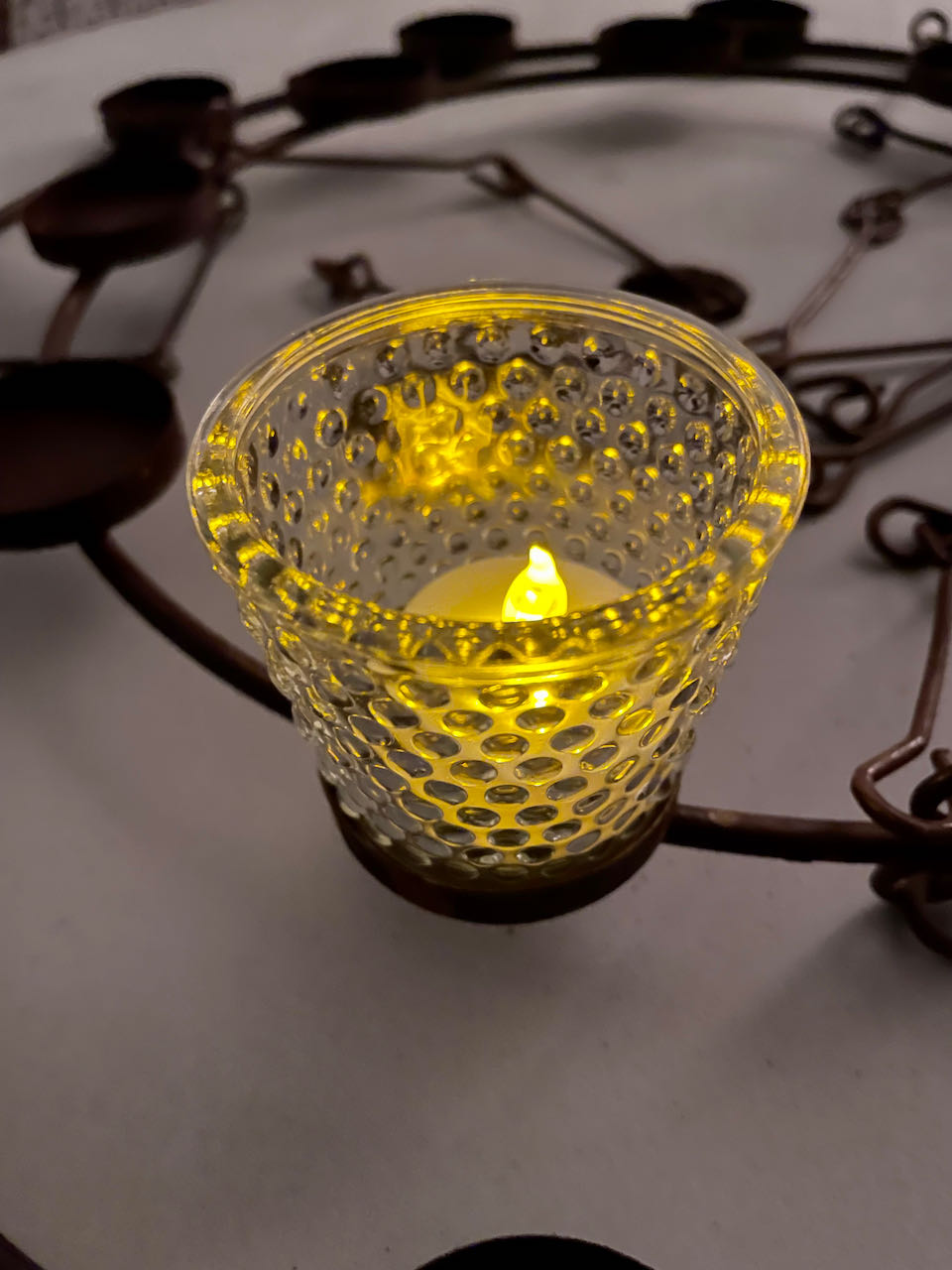 Double-Tier Clear Glass Tea Light Chanderlier Hire