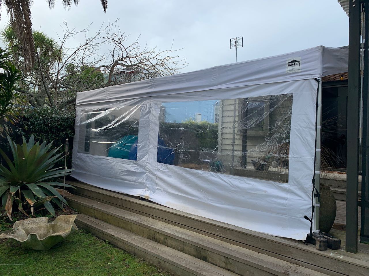 5.7x2.7m KNE Awning Includes x 3 Clear window Side Walls